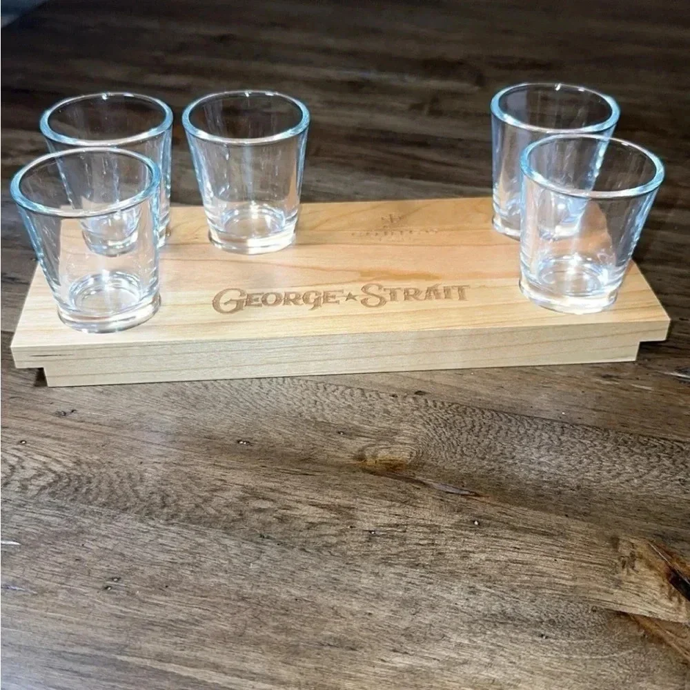NWT George Strait x Codigo Tequila 1530 6 Piece Glass/Wooden Shot Glass Tray Set